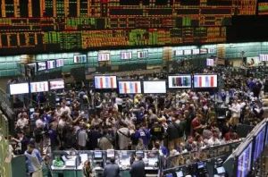 場(chǎng)內(nèi)交易 場(chǎng)內(nèi)交易