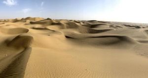 塔克拉瑪干沙漠 塔克拉瑪干沙漠