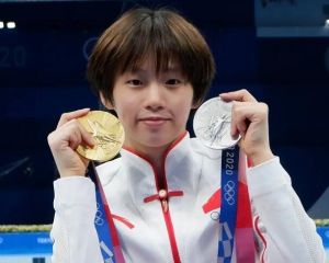 少兒時代的陳芋汐