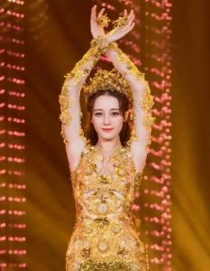 金鷹女神 金鷹女神