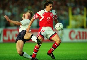 司職前鋒 司職前鋒