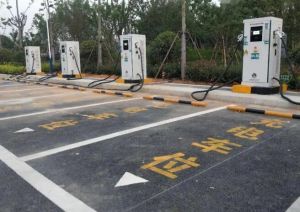 汽車(chē)充電樁 汽車(chē)充電樁