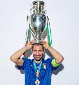 吉奧吉奧·基耶利尼