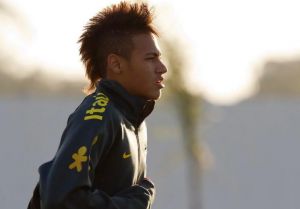 內(nèi)馬爾·達(dá)席爾瓦 內(nèi)馬爾·達(dá)席爾瓦