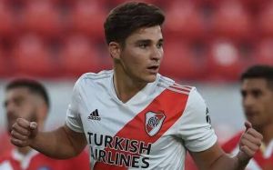 阿爾瓦雷斯 阿爾瓦雷斯