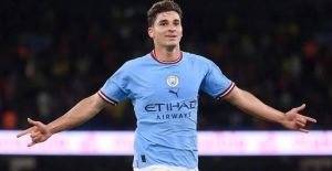 阿爾瓦雷斯 阿爾瓦雷斯