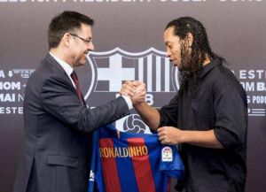 簽字費(fèi) 簽字費(fèi)