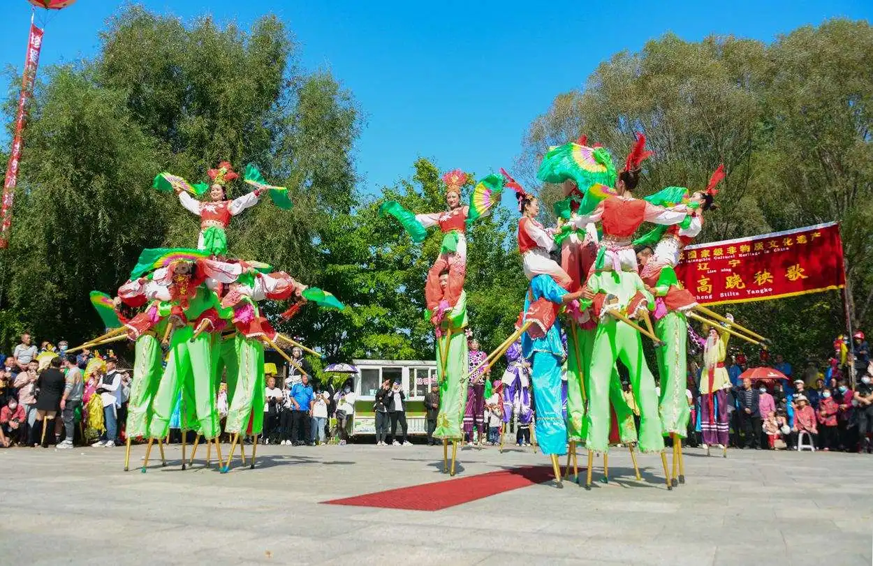 蓋州高蹺秧歌 蓋州高蹺秧歌