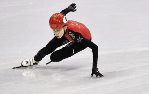 范可新短道500米比賽中