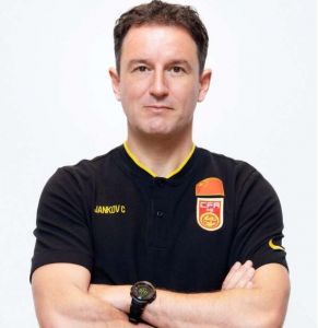 亞歷山大·揚科維奇