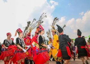 目瑙縱歌節(jié) 目瑙縱歌節(jié)