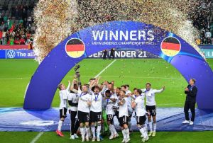 歐洲足球錦標(biāo)賽 歐洲足球錦標(biāo)賽