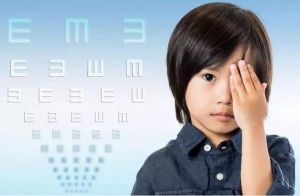 裸眼視力 裸眼視力