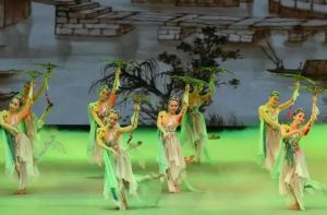 奏響跨越千年的聲音丨合唱交響曲《大運(yùn)河》國家大劇院成功上演 奏響跨越千年的聲音丨合唱交響曲《大運(yùn)河》國家大劇院成功上演