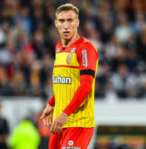 亞當(dāng)·布克薩 亞當(dāng)·布克薩