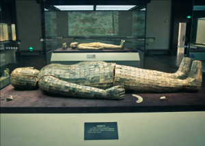 劉勝金縷玉衣 劉勝金縷玉衣