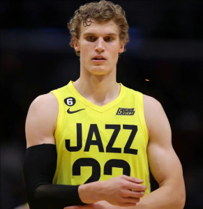 勞里·馬爾卡寧 勞里·馬爾卡寧