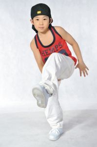 侯高俊杰 侯高俊杰