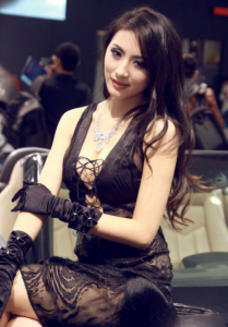 藍(lán)旖琳 藍(lán)旖琳